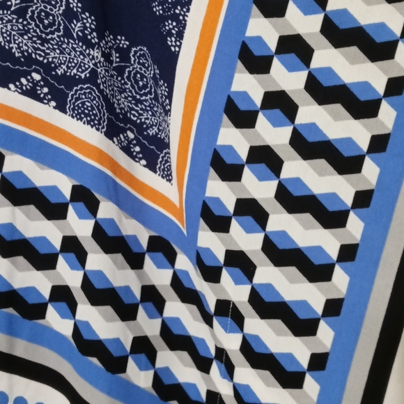 Sharahamo Multi color open arms top - Picture 4 of 10